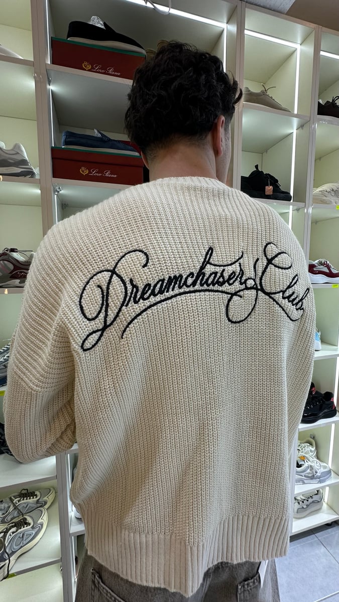 Knit PullMark Dream Club