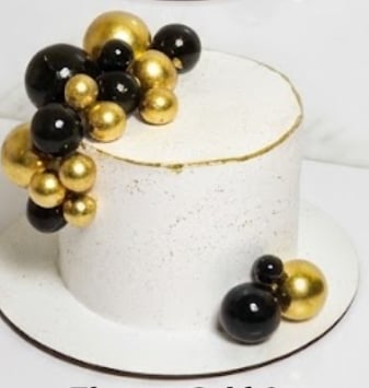 Elegant Gold & Black Pearl